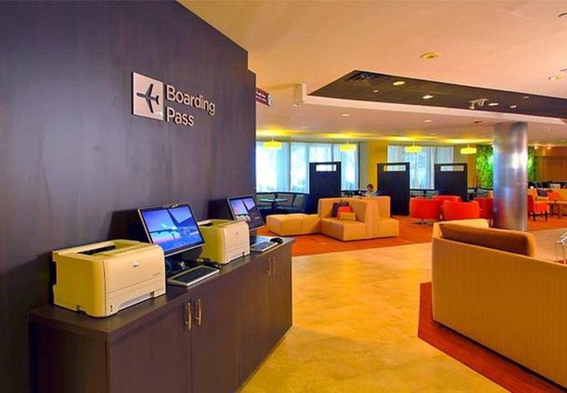 Courtyard By Marriott New York Laguardia Airport Hotell Restaurang bild