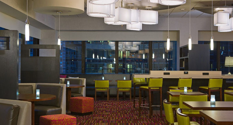 Courtyard By Marriott New York Laguardia Airport Hotell Exteriör bild