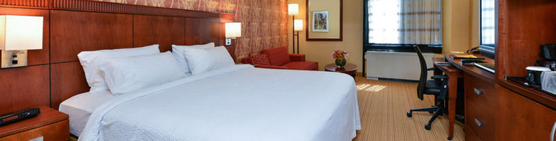 Courtyard By Marriott New York Laguardia Airport Hotell Exteriör bild